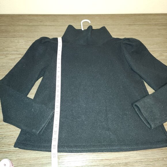 Tuckernuck Dudley Stephens Black Palmer Puff Sleeve Turtleneck NWT Large - Picture 2 of 9